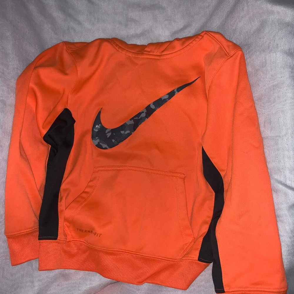 Nike Thermafit Hooded Sweatshirt
